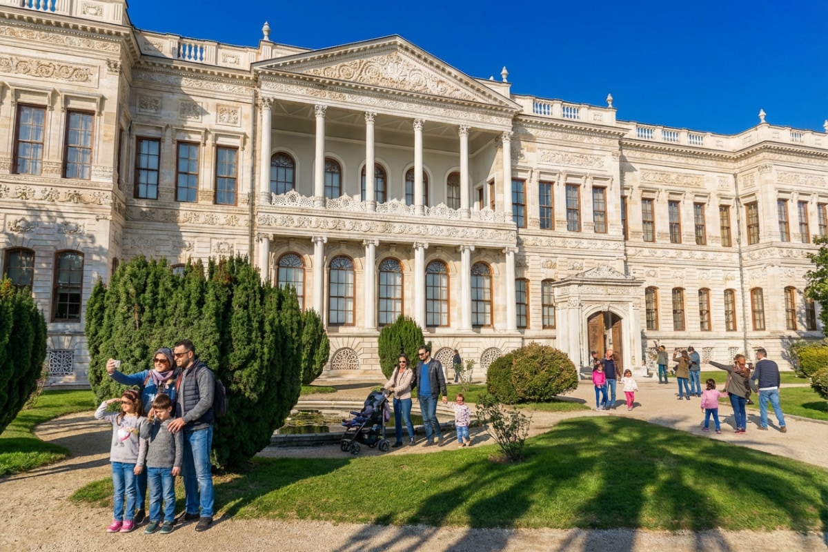 Dolmabahçe Palace: A Family-Friendly Destination